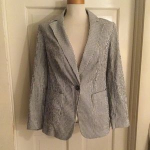 NWOT! Doncaster Navy Stretch Seersucker Blazer